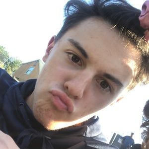 Meet your Posher, Kyle